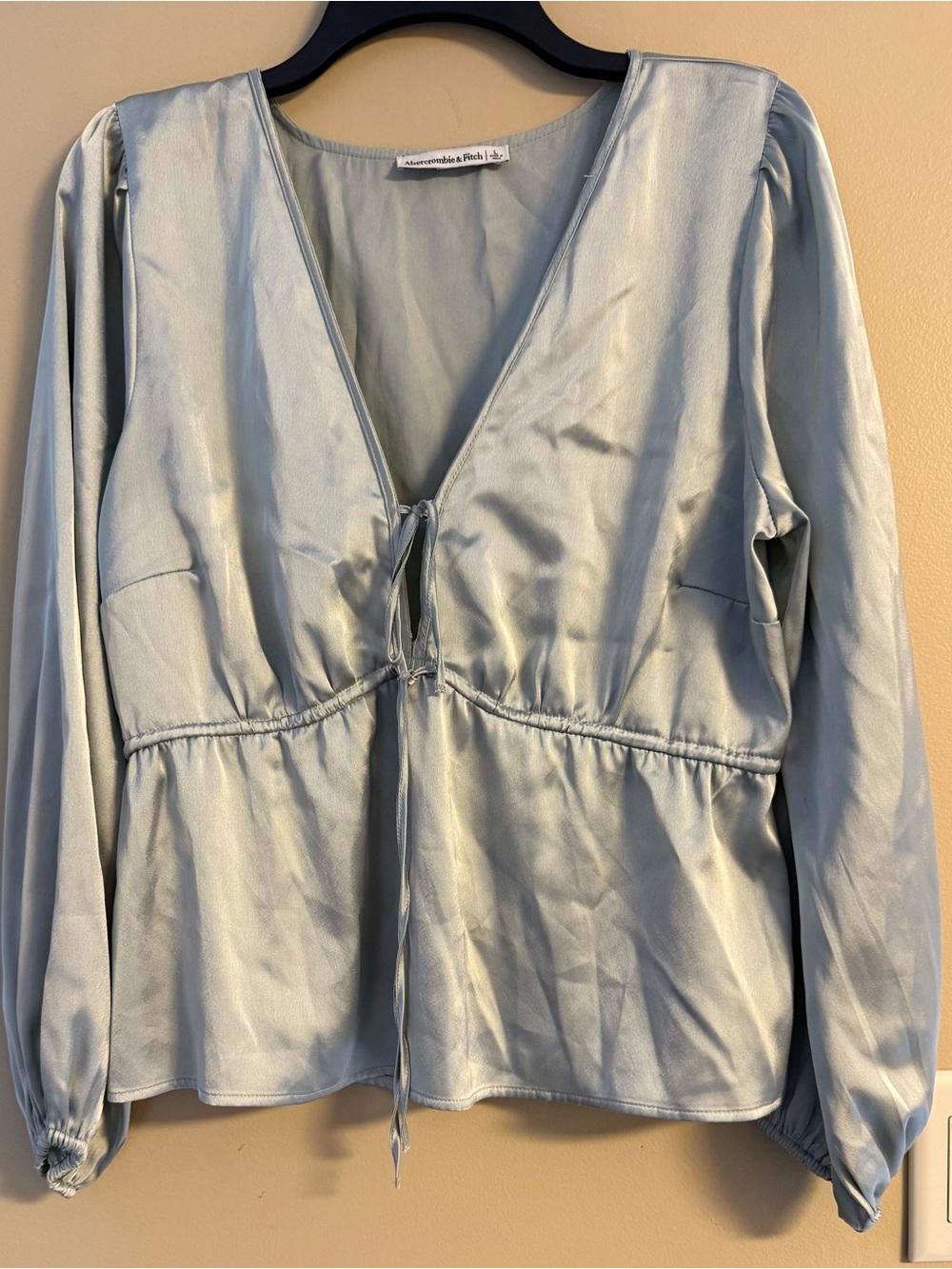 Abercrombie & Fitch  Satin Tie-Front Long Sleeve Top